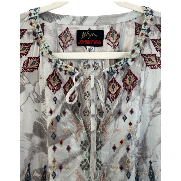 Johnny Was Women's Deliza Embroidered Silk Blouse Multi Colored Sz M - Picture 3 of 7